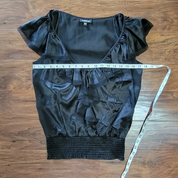 Bebe Silk V-neck Ruffle Dressy Black Tank Top Size Small - Picture 8 of 9